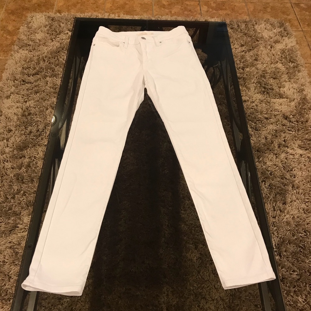 Levi’s High Waisted white jeans